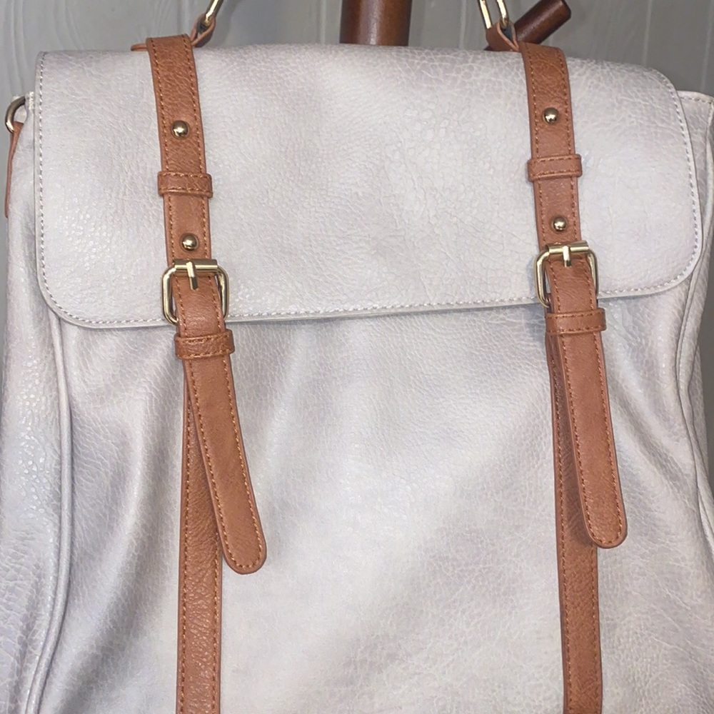 Francesca’s Gray Backpack - Picture 2 of 5